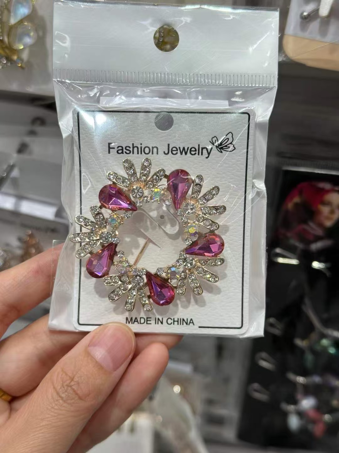 brooch